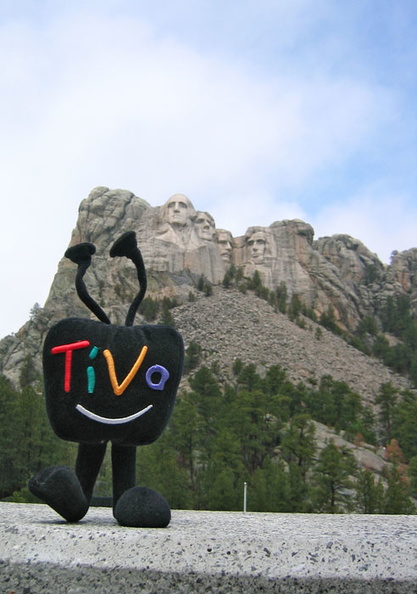 TiVo does the dance of joy. 107_G.jpg